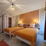 Renove Avec Terrasse Et Parking En Campagne - Fr-1-584-397 Дом отдыха *