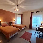 Дом отдыха Renove Avec Terrasse Et Parking En Campagne - Fr-1-584-397 *