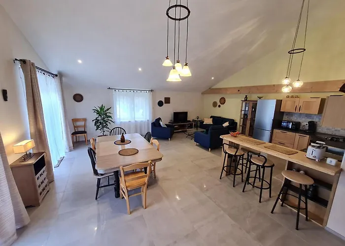 Renove Avec Terrasse Et Parking En Campagne - Fr-1-584-397 Prázdninový dům