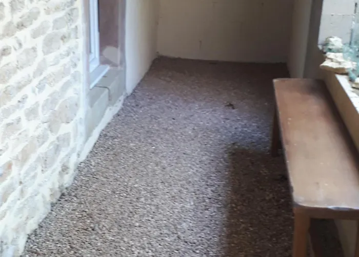 Renove Avec Terrasse Et Parking En Campagne - Fr-1-584-397 Repaix